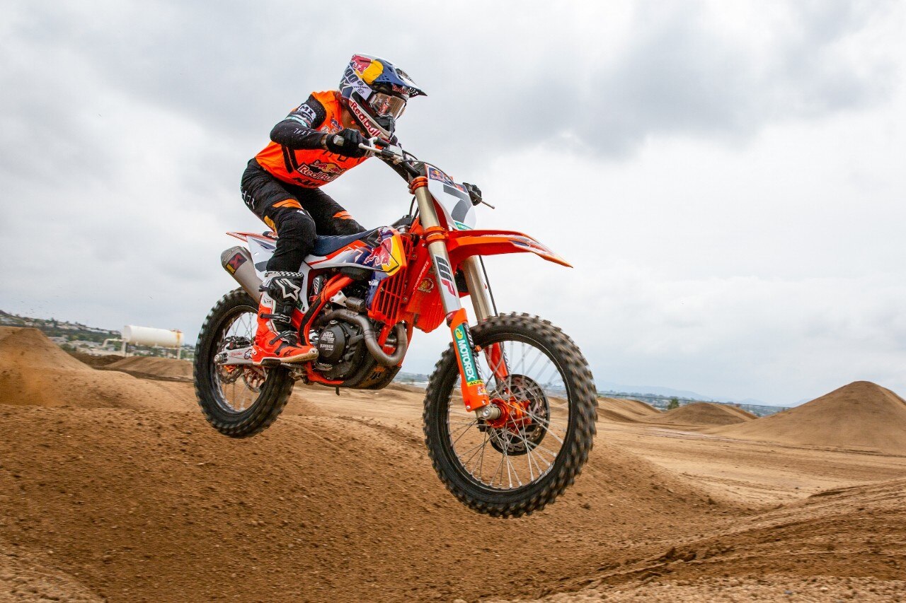 Aaron Plessinger con KTM Factory Racing Team - VIDEO